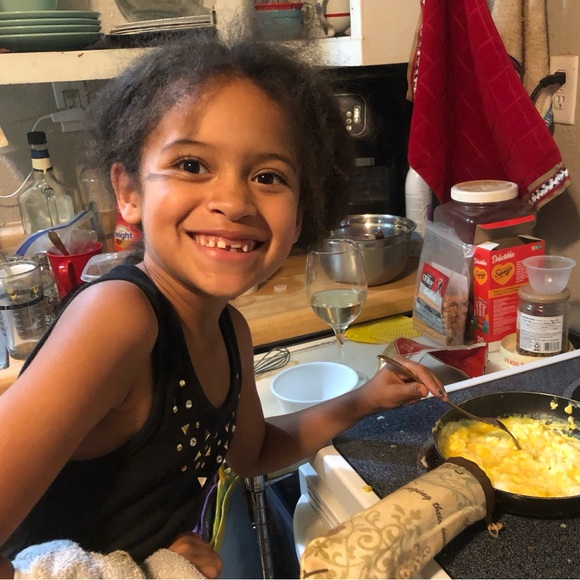 Meet your Posher, Jeannette - Picture 6 of 12